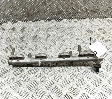 BMW 5 G30 G31 Fuel main line pipe 8694198