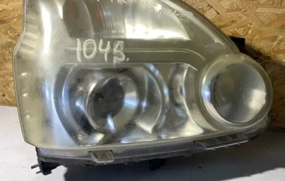 Nissan X-Trail T31 Headlight/headlamp HCR599