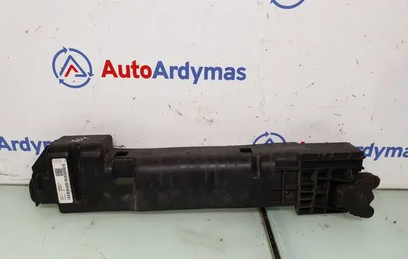 Radiator trim