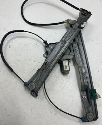 Renault Clio III Front door electric window regulator 400857E 0857 015713