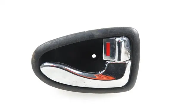 Hyundai Accent Front door interior handle 8262025000