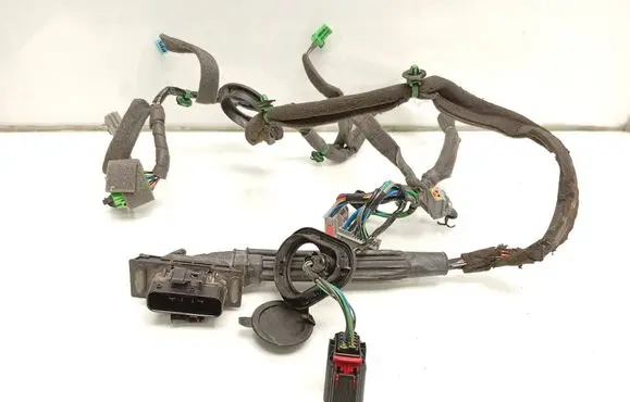Volvo V70 Front door wiring loom 30773656