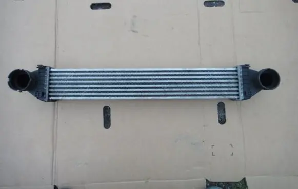 Mercedes-Benz A W169 Intercooler radiator A1695000000