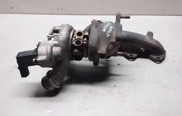 Volkswagen Golf VI Turbo 03C145702C 06H145710D