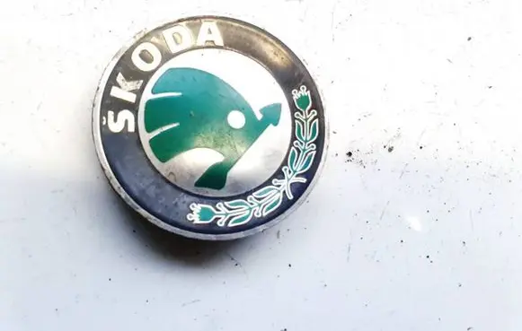 Skoda Fabia Mk2 (5J) Original wheel cap 6u0601151l
