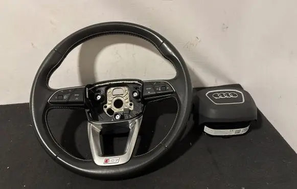 Audi Q7 4M Steering wheel 4M0419689
