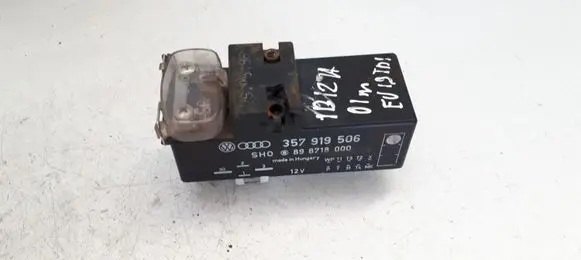 Seat Ibiza II (6k) Coolant fan relay 357919506 898718000