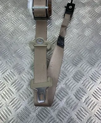 Jeep Grand Cherokee Rear seatbelt
