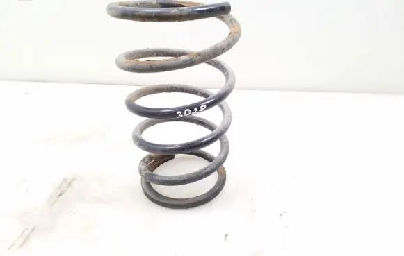 Nissan X-Trail T30 Rear coil spring