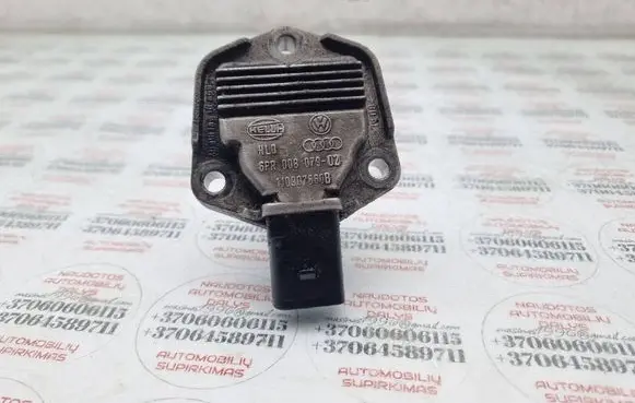 Audi A6 S6 C5 4B Oil level sensor 1J0907660B