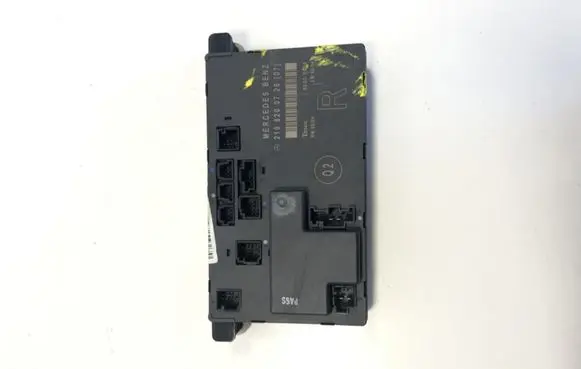 Mercedes-Benz CLS C219 Door control unit/module 2198200726 00005080