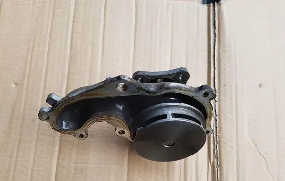 Ford Mondeo MK IV Water pump 