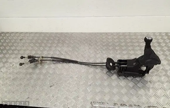 Citroen C3 Gear shifter/selector 9683711580
