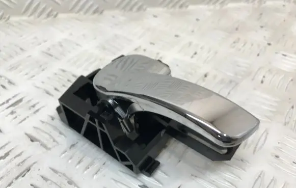 Nissan Qashqai+2 Front door interior handle 80671JD0
