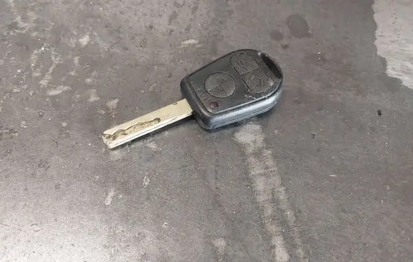 BMW 5 E39 Ignition key/card 51219068745