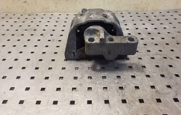 Volkswagen Golf IV Engine mount bracket 1J0199262BF