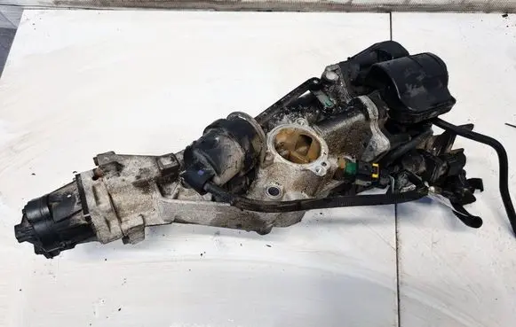 Opel Insignia A EGR valve cooler 