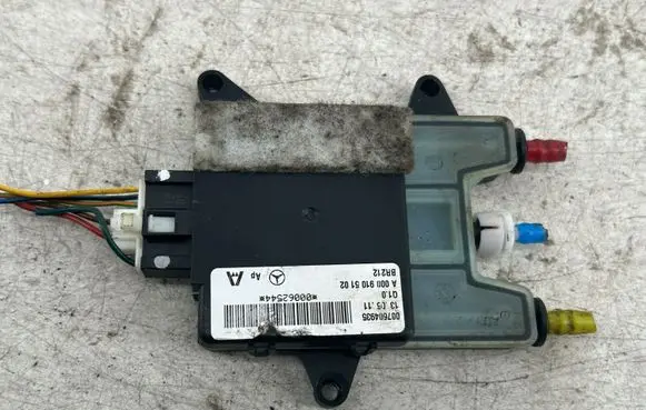 Mercedes-Benz E W212 Other control units/modules A0009105102
