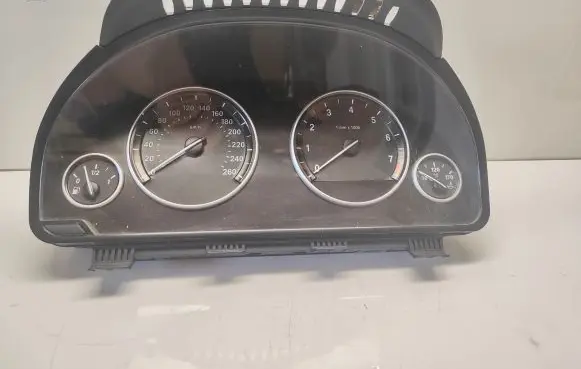 BMW X3 F25 Speedometer (instrument cluster) 1036908460 926517701