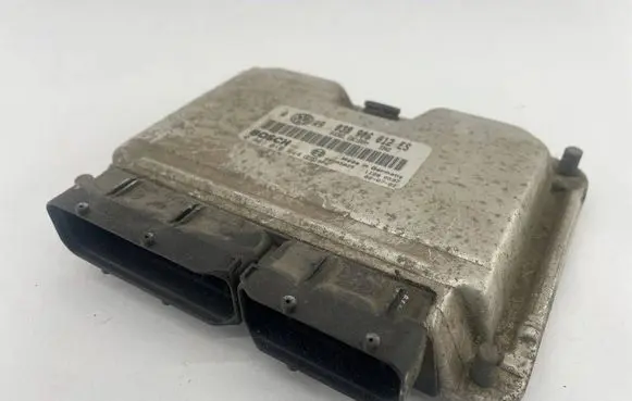 Volkswagen Golf IV Engine control unit/module 038906012ES 0281010644 28SA5025