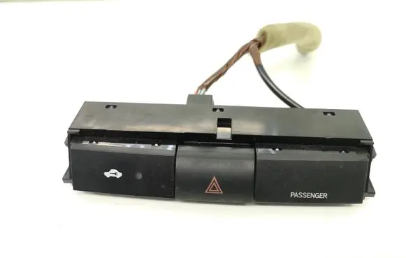 Toyota Corolla Verso E121 Hazard light switch 153965