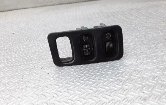 Mitsubishi Pajero Pinin Headlight level height control switch