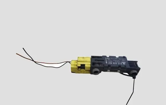 Audi A3 S3 8P Airbag deployment crash/impact sensor 8J0959651