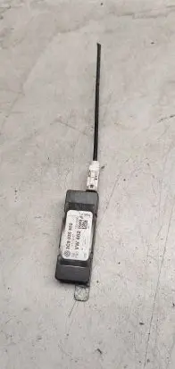 Volkswagen PASSAT B6 Antenna control unit 3c9035552