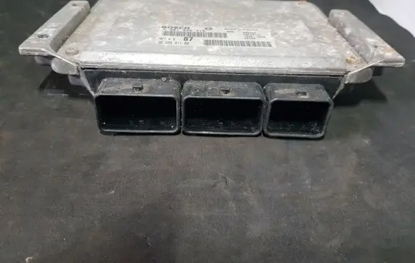 Peugeot 607 Engine control unit/module 0261206418