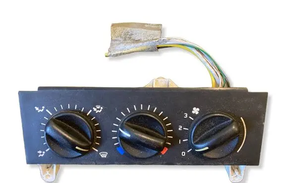 Renault Master II Climate control unit 133761F 101052