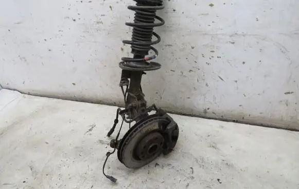 Peugeot 308 Front wheel hub spindle knuckle KRIS235789