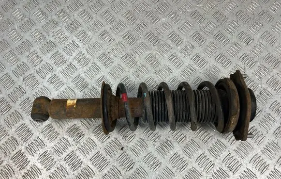 Subaru Impreza IV Rear shock absorber with coil spring