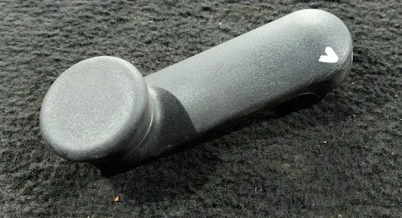 Opel Astra G Rear door window winding handle 