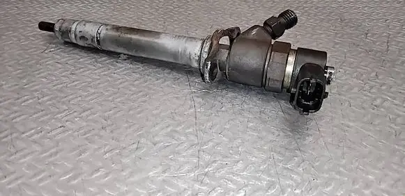 Volvo XC90 Fuel injector 0445110078