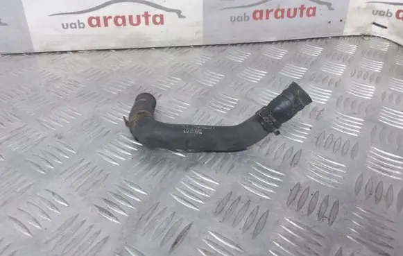Volkswagen Touran I Engine coolant pipe/hose 1K0121058P