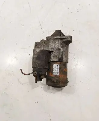 Nissan Qashqai Starter motor 8200584675A M000T87881