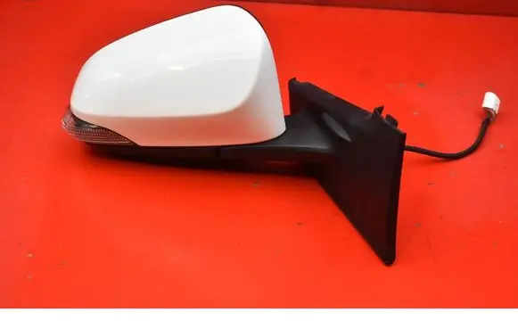 Toyota Yaris Front door electric wing mirror 025614
