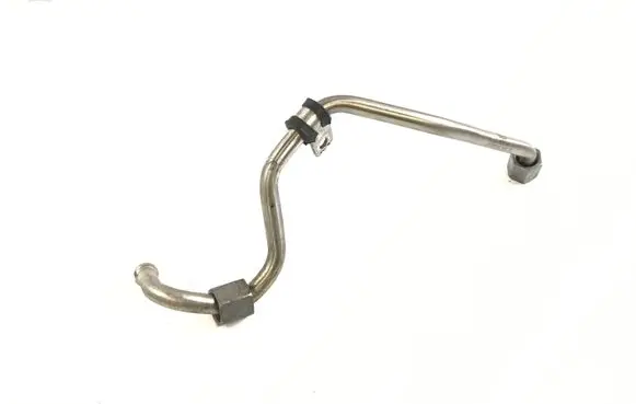 Audi A3 S3 8V Fuel injector supply line/pipe 05E130241A
