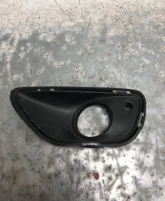 Porsche Cayenne (92A) Front fog light trim/grill 7P5807823BILI 7P5807823