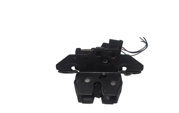 Loading door lock