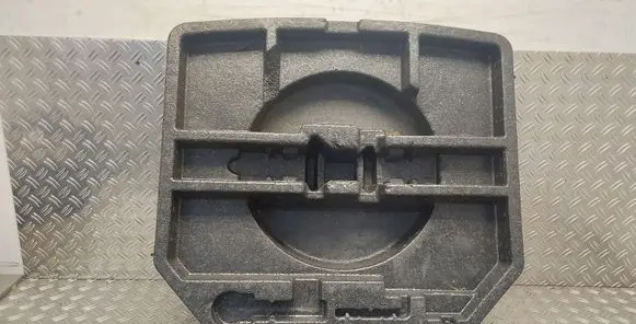 Toyota Avensis T270 Glove box in trunk 6442905020