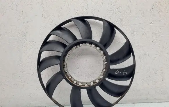 Audi A6 S6 C5 4B Fan impeller 
