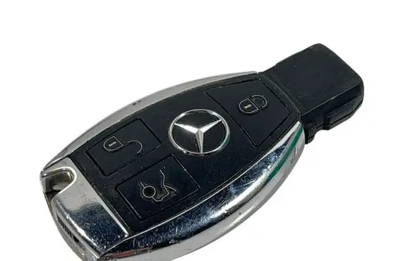 Mercedes-Benz E W212 Ignition key/card MCMB33330 2010DJ1439