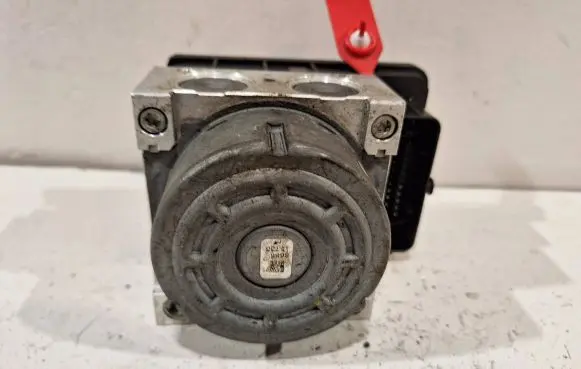 Peugeot 208 ABS Pump 10.0915-1178.3