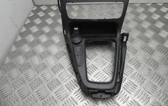 Ford Focus Climate control/heater control trim F1EBA044H83CH T8546