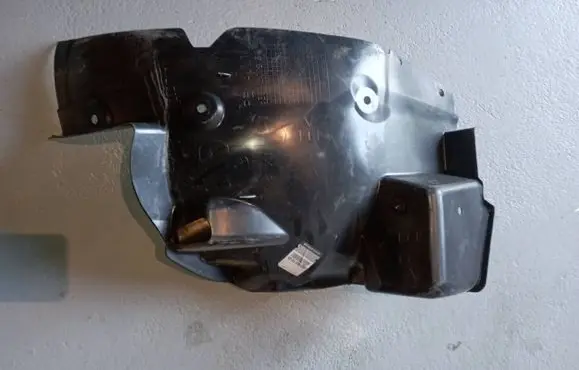 Renault Master III Front wheel arch liner splash guards 638320093R