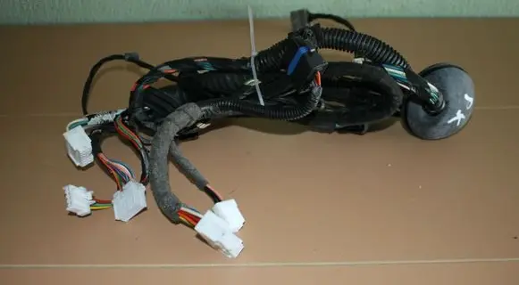 Nissan Qashqai Front door wiring loom 24124JD06D