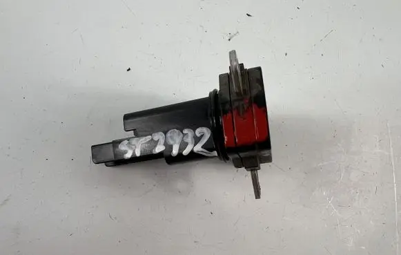 Toyota Yaris Mass air flow meter 2220437010