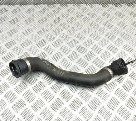 Mercedes-Benz C W205 Engine coolant pipe/hose A2055013182