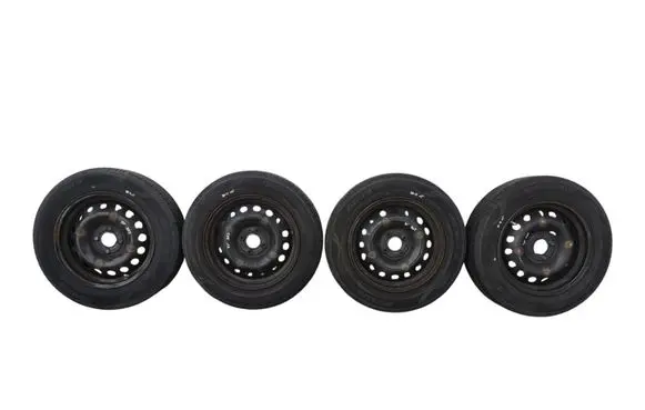Renault Zoe R15 alloy rim 